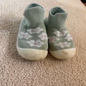 Barefoot first walker sock shoes